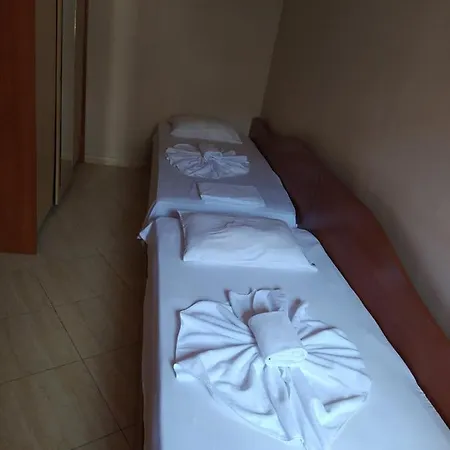 Arena Complex Хотел